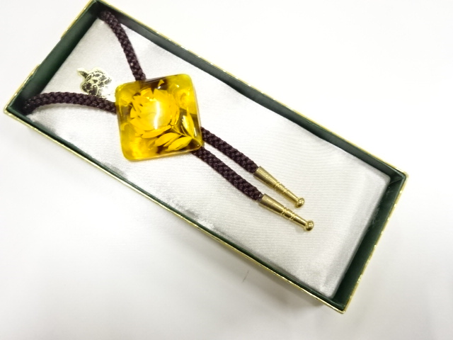 アンティーク　鼈甲張りループタイ